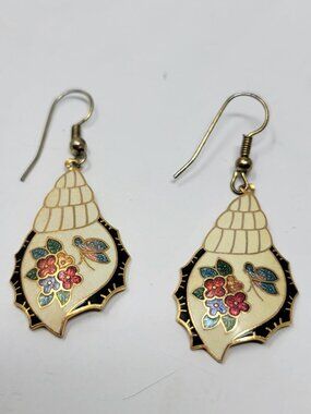 Vintage Shell Shape Enamel Dangle Earrings Butterfly Floral Gold Tone